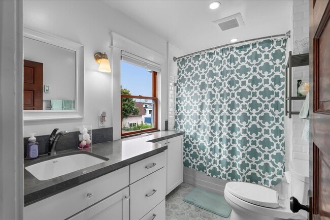 Photo - 311 N Gertruda Ave Unit B