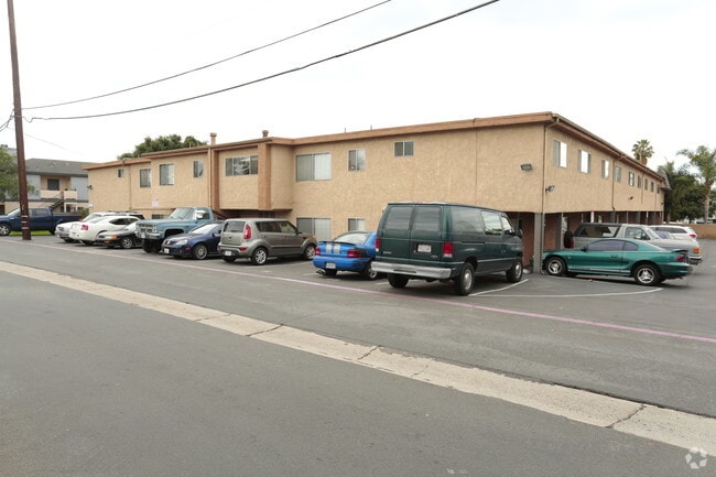 Photo - Elan Glover Court