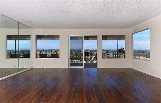 Great Room - 5681 Desert View Dr
