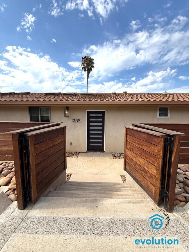 Photo - 1235 Adventure Ln