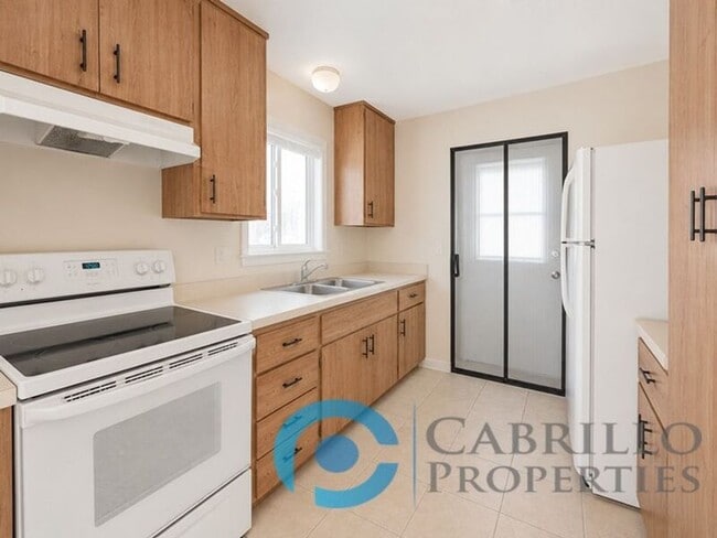 Building Photo - 12627 Lindo Ln