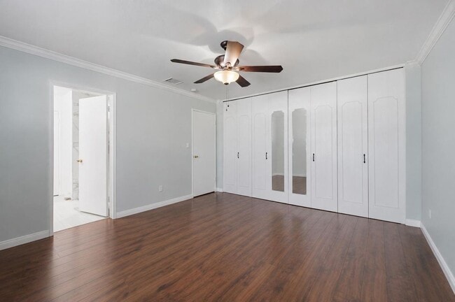 Photo - 18930 Cantara St