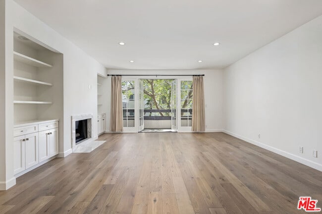 Photo - 133 S Oakhurst Dr Unit 205