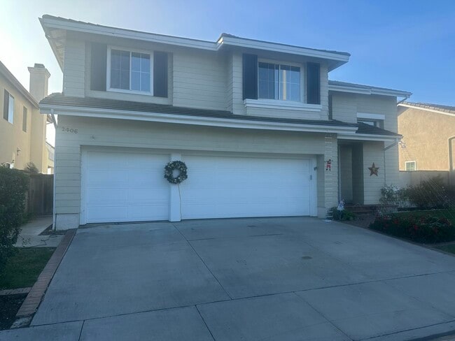 Building Photo - 2406 Calle Aquamarina