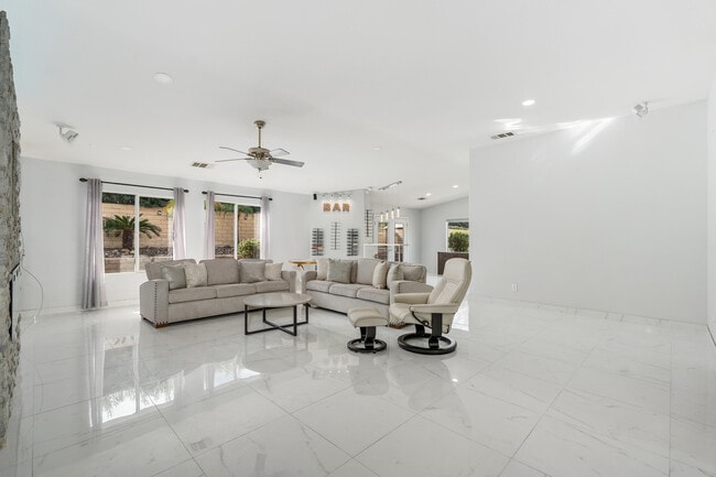 Photo - 78895 Morning Star Way