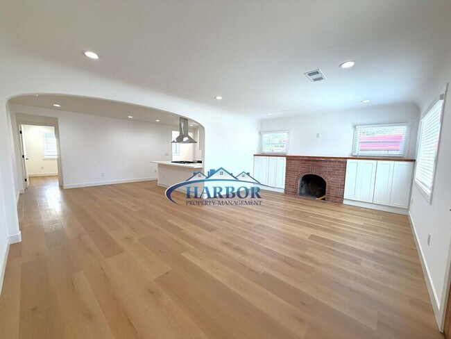 Photo - 3409 S Pacific Ave