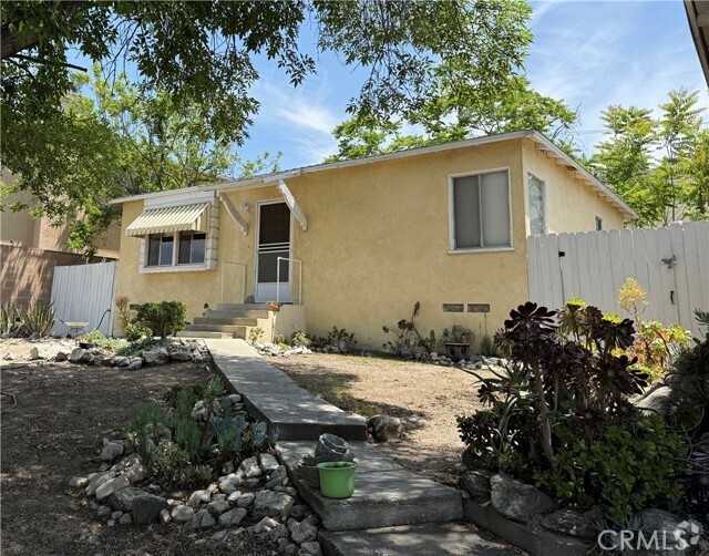 Building Photo - 10324 Hillhaven Ave Rental