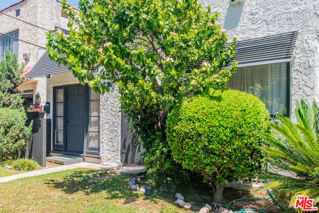 Photo - 4170 Ince Blvd