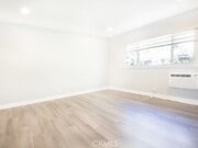 Photo - 2027 Vista Del Mar Ave Unit 5