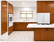 Photo - 14048 Trumball St