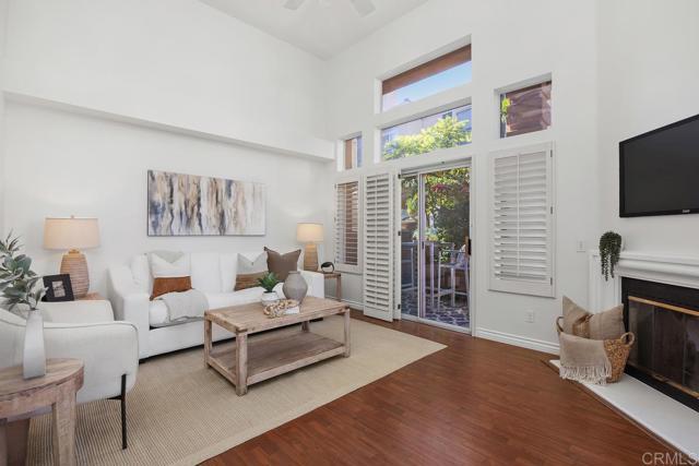 Photo - 7122 Calabria Ct Unit E