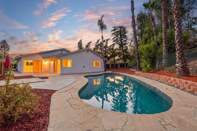 Photo - 11770 Treeview Pl