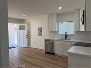 Photo - 904 N 2nd Ave