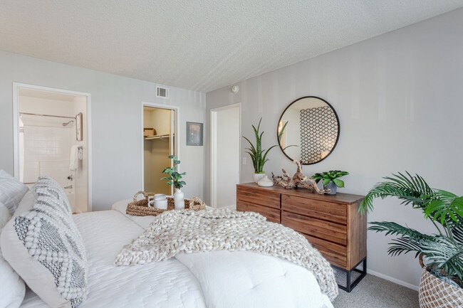 Photo - Colony Parc Apartments