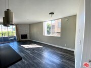 Photo - 1529 S Bundy Dr Unit 102