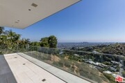 Photo - 1853 Sunset Plaza Dr House