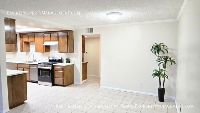 Photo - 16970 Marygold Ave