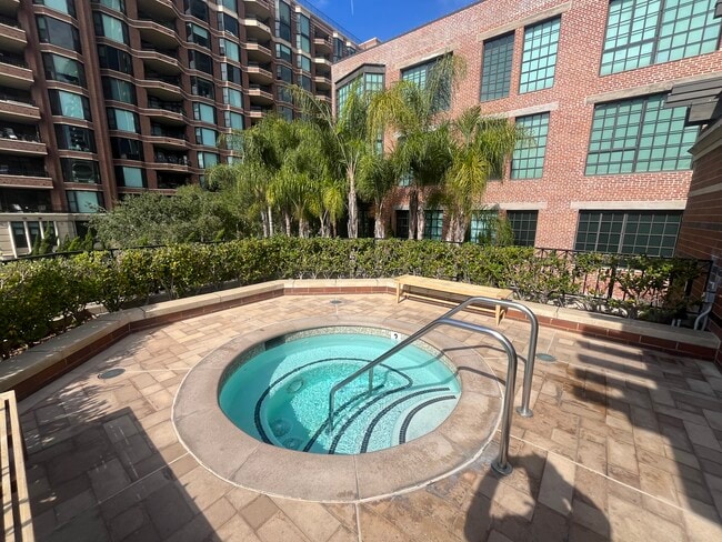 Photo - 500 W Harbor Dr Unit 713