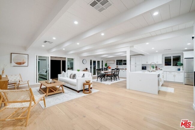 Photo - 6044 Atoll Ave