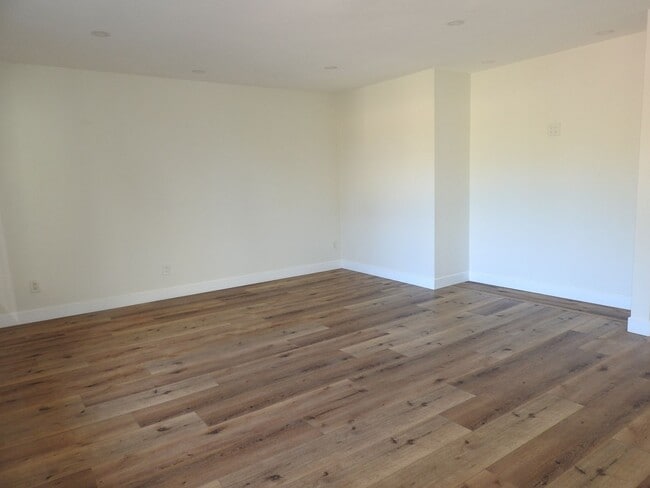 Photo - Lovely 2 bed 2bath with Stunning Views Unit 49