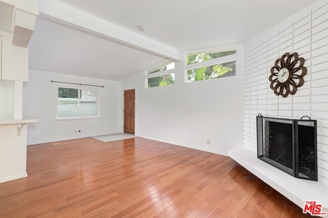 Photo - 8531 Walnut Dr