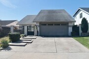 Photo - Large 5 Bedroom Single Family Home Near Da...