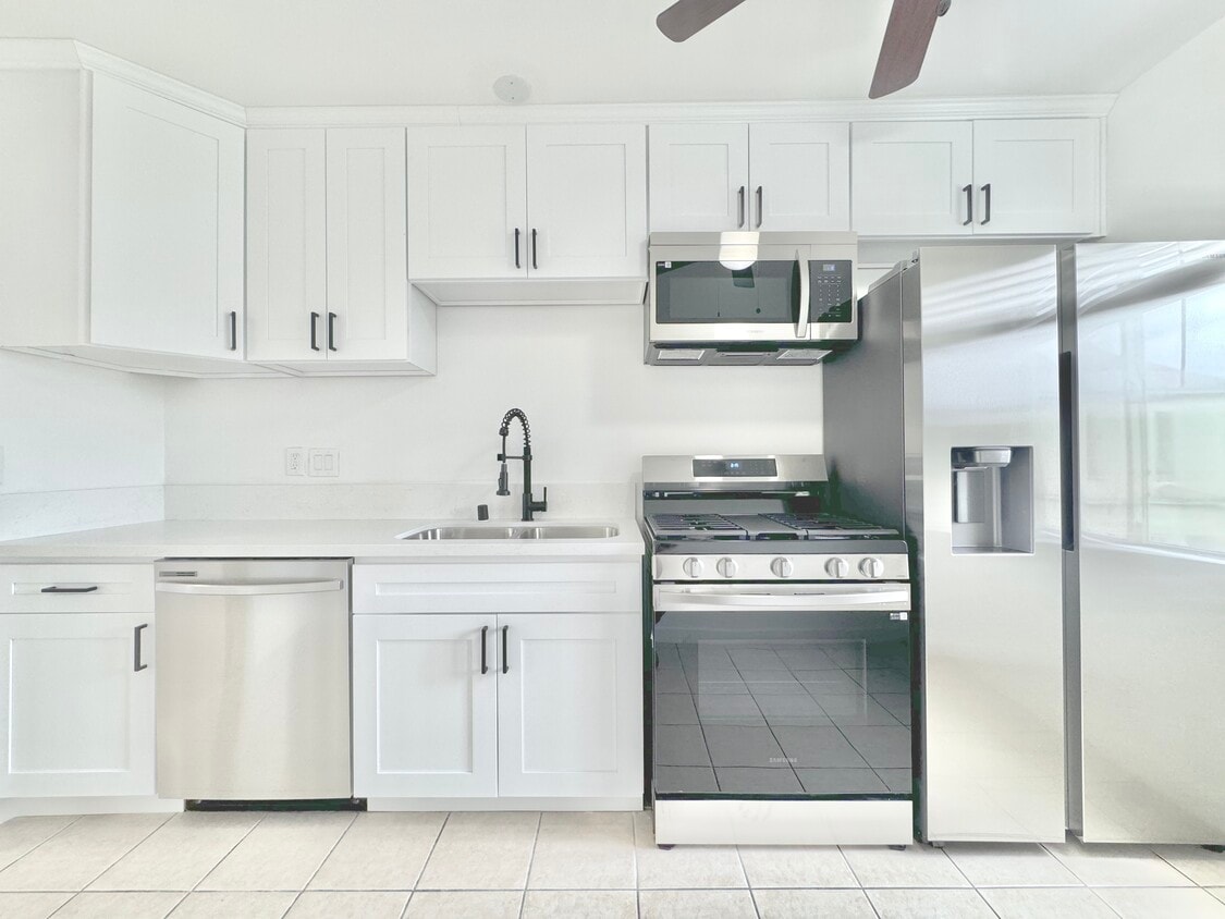 Floor Plan - 1 Bed + 1 Bath