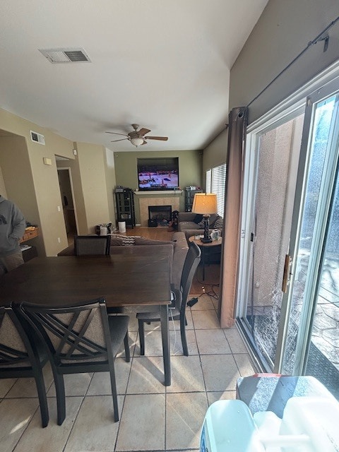 Dining and family room - 10033 Kika Ct