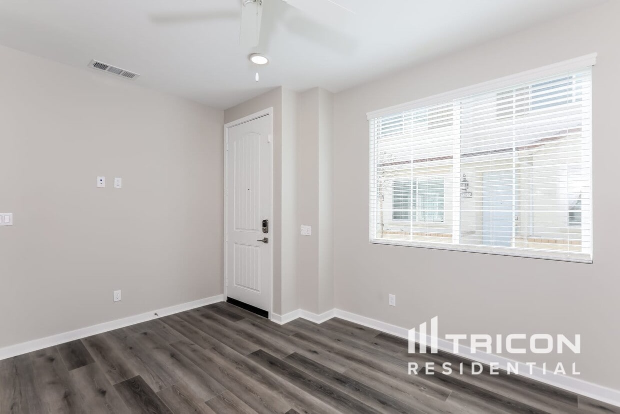 3D Tour - 24959 Vermijo Ct Townhome