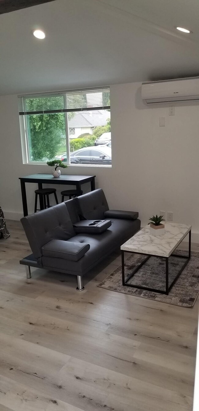 Photo - 6307 Calvin Ave