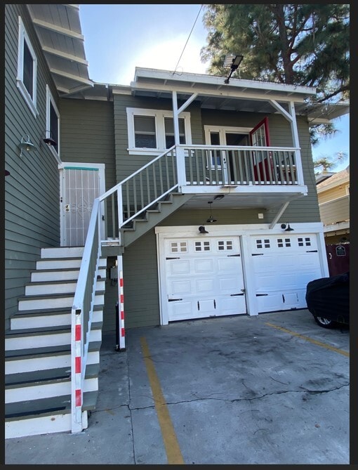 Photo - 311 W Wilshire Ave