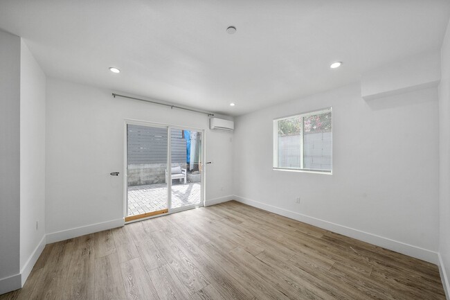 Photo - 310 S Breed St Unit 310