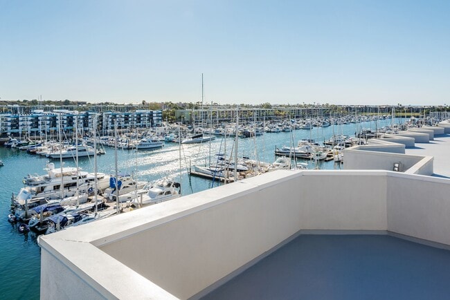 Photo - Esprit Marina del Rey