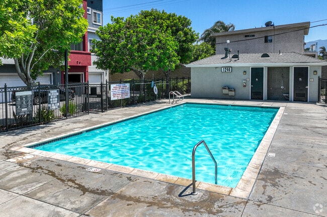 Photo - Magnolia Court Townhomes