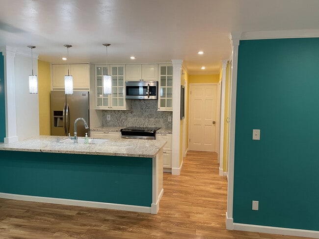 Photo - 4900 Overland Ave Unit 120