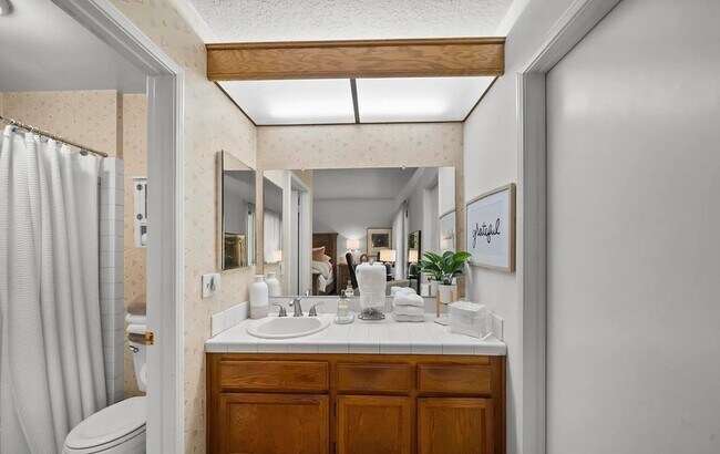 Photo - 5738 Skyview Way Unit F