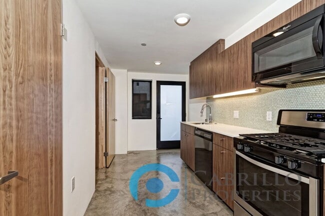 Photo - 2870 Fourth Avenue Unit 110