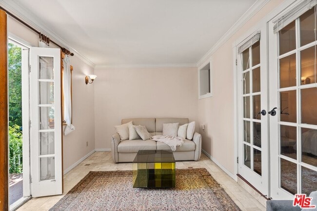 Photo - 8298 Presson Pl