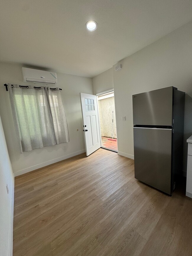 Photo - 8449 Gold Coast Dr Unit 1