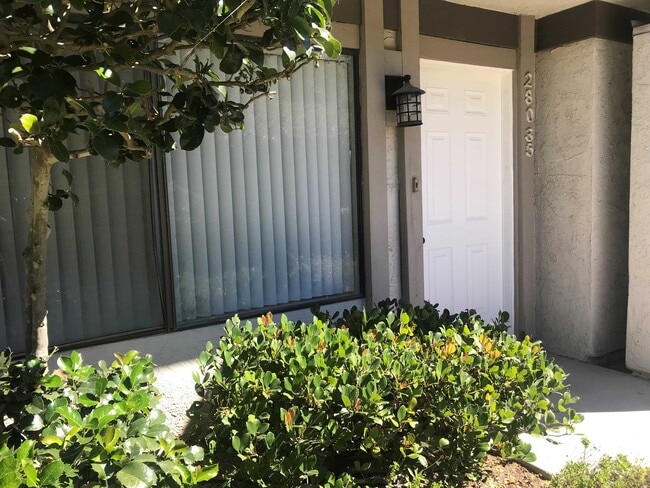 Photo - 28035 Ridgebluff Ct Townhome