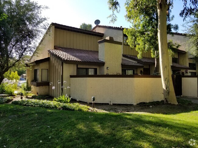 Building Photo - 21515 Erwin St Rental