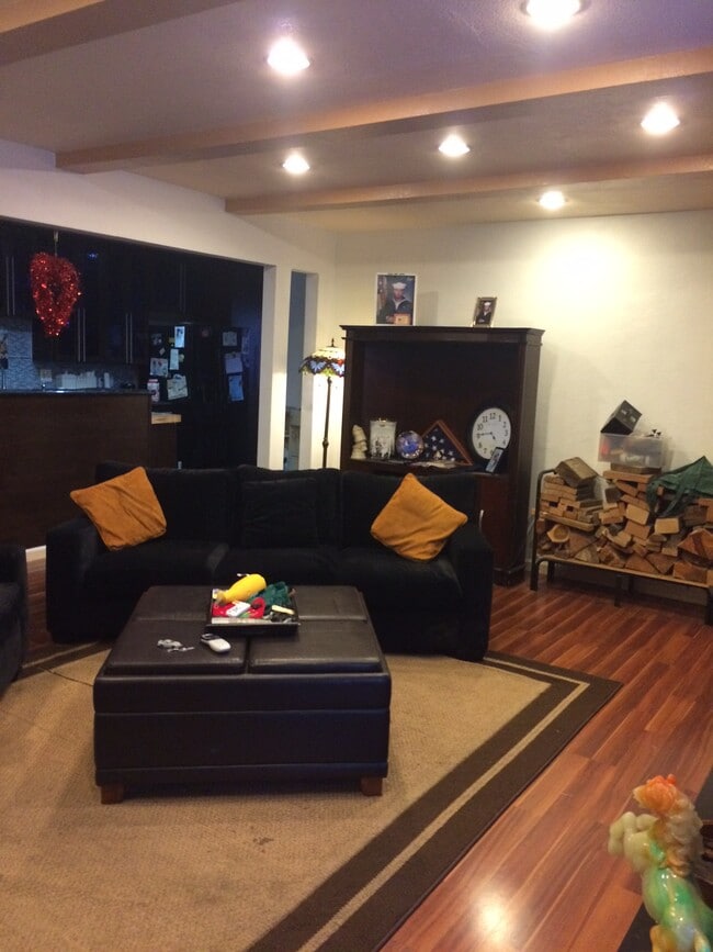 Photo - 5324 Roswell St