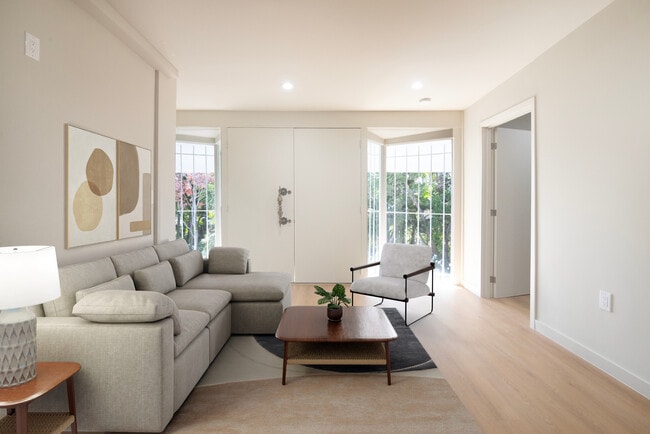 Building Photo - 4519 Finley Ave