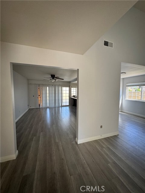 Photo - 17832 Caliente Cir House