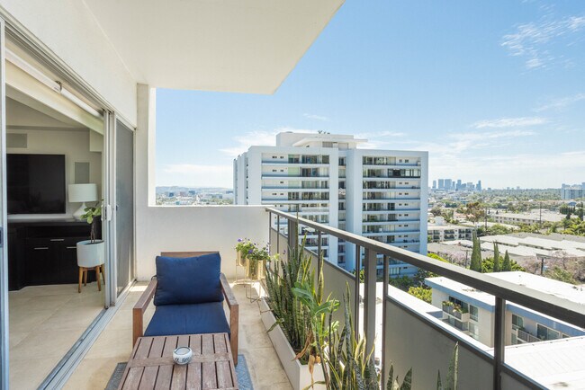 Photo - 1155 N La Cienega Blvd Unit 905