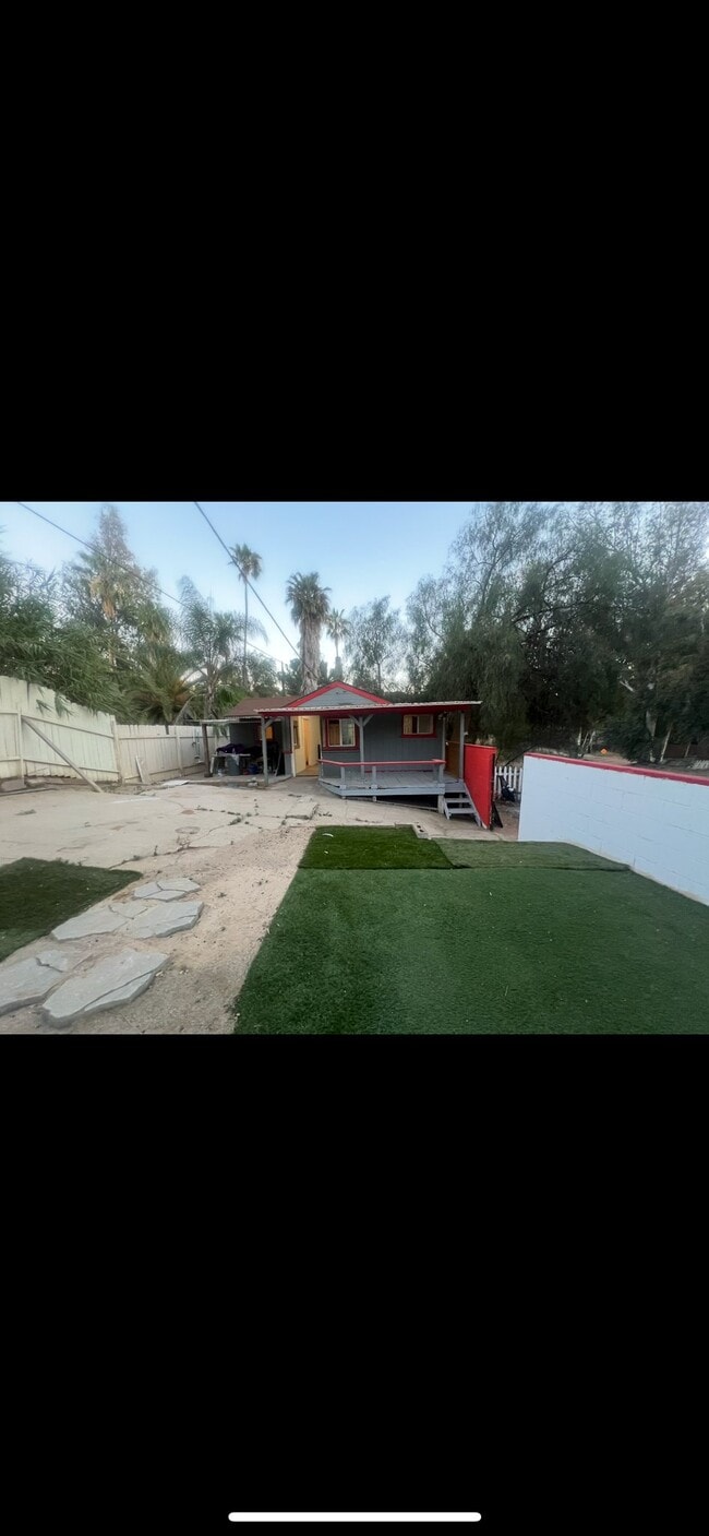 Photo - 1836 Cedar St