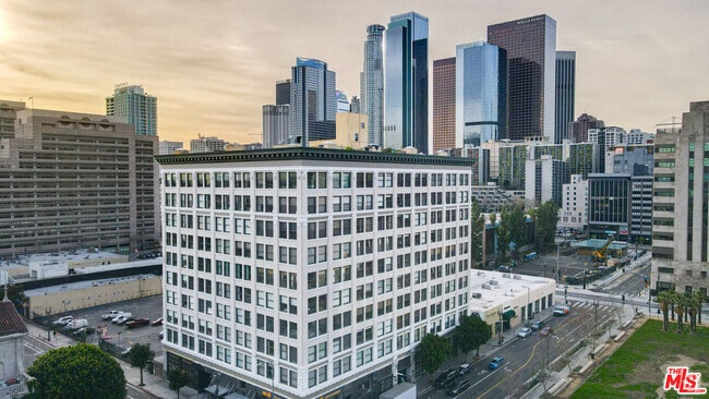 Building Photo - 108 W 2nd St Unit 309 Rental