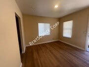 Photo - 16731 Union St