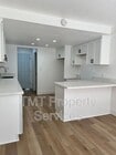 Photo - 610 E Newlove Dr