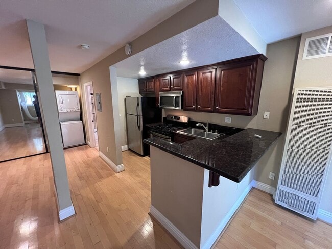 Gorgeous Studio in the Venetian Community ... - Gorgeous Studio in the Venetian Community ... House